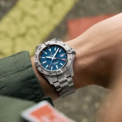 Breitling A32320101C1A1 Avenger Automatic GMT 44 Stainless Steel Blue Dial Watch 7 Breitling A32320101C1A1 Avenger Automatic GMT 44 Stainless Steel Blue Dial Watch - Image 3