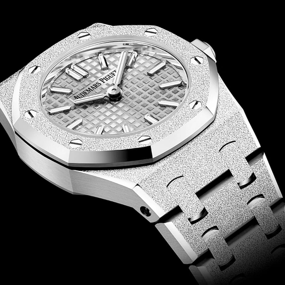 Audemars Piguet 67630Bc.gg.1312Bc.01-B Royal Oak Mini Frosted White Gold Quartz Silver Dial Watch - Image 2
